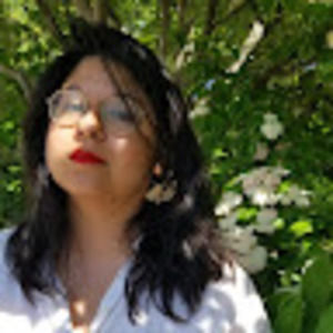 Meet your Posher, Alejandra